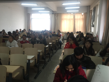 语言与传媒教学部第四届“我的宿舍我的家”手抄报大赛成功举办