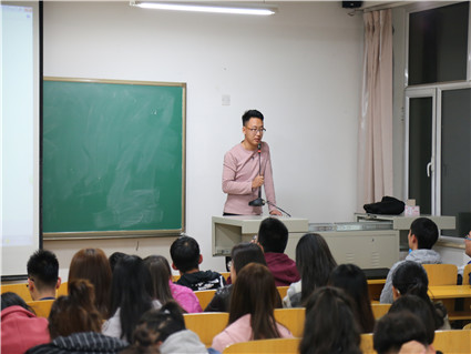 骄阳创业之家电子产品研发小组新成员见面会